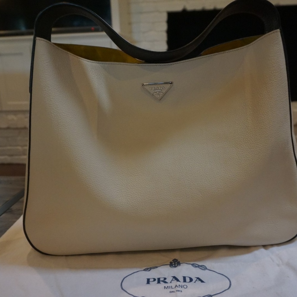 Prada Purse:  Vitello Diano Prada Hobo